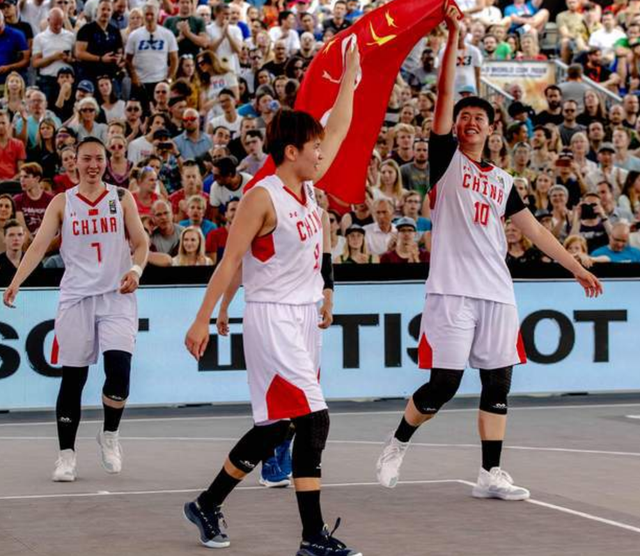 库普：斯帕莱蒂带来了新的能量；我们的终结比赛能力还需提高（库普：斯帕莱蒂为球队注入新活力，我们的终结能力仍待提升）